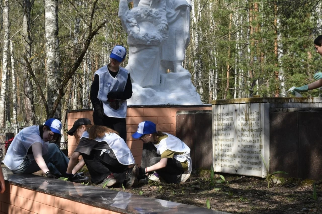 Во Владимирской области прошла акция «Память в порядке: Всероссийский субботник»